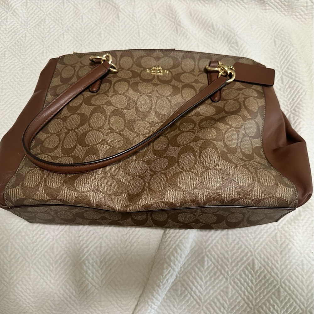 Coach large purse *authentic*